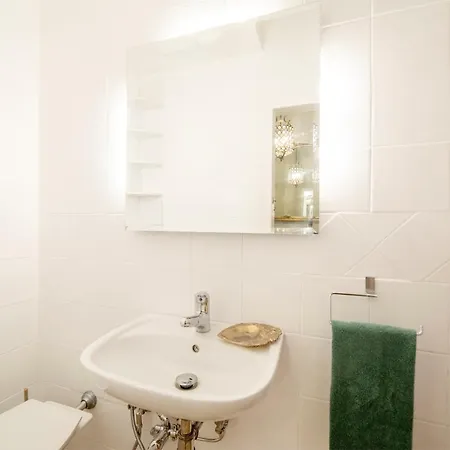 Daire Romantica Residenza Sull'arno *